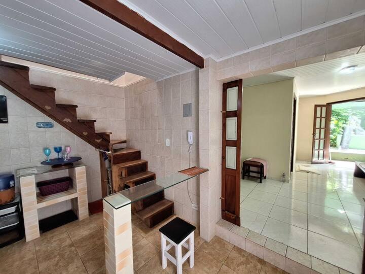 Casa Aconchegante Em Curitiba Otel Dış mekan fotoğraf